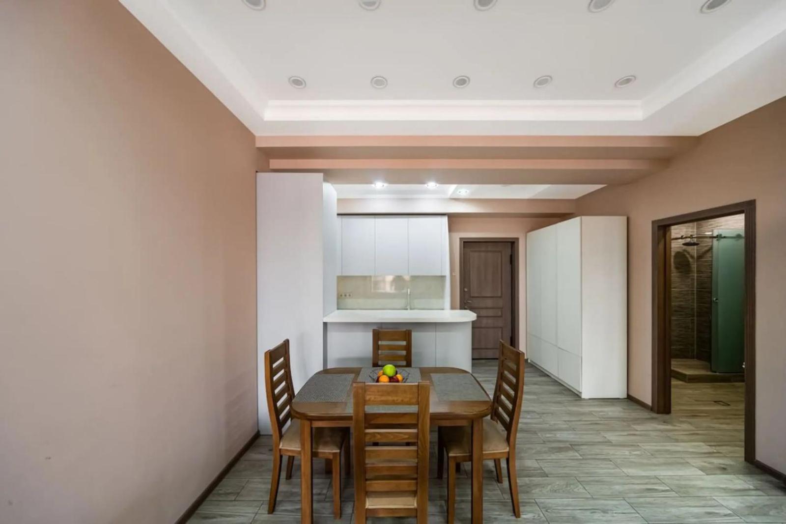 Fantastic Apartments Near Republic Square, Perfect Location, Mystreet Company Erevan Exterior foto