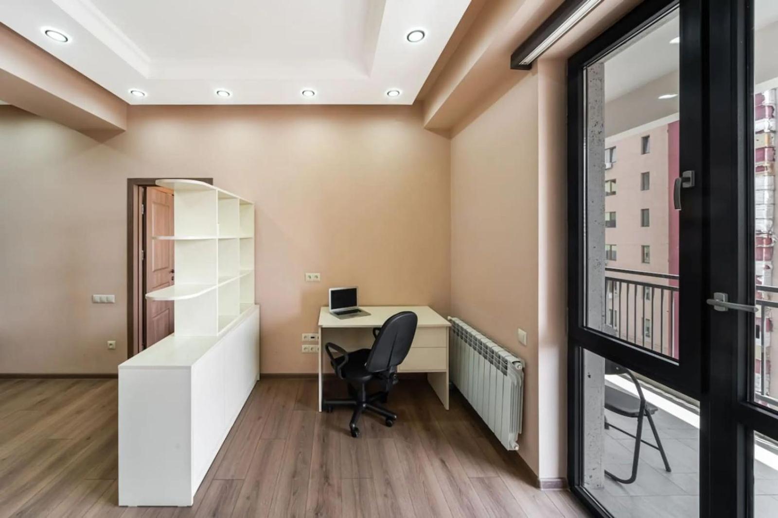 Fantastic Apartments Near Republic Square, Perfect Location, Mystreet Company Erevan Exterior foto